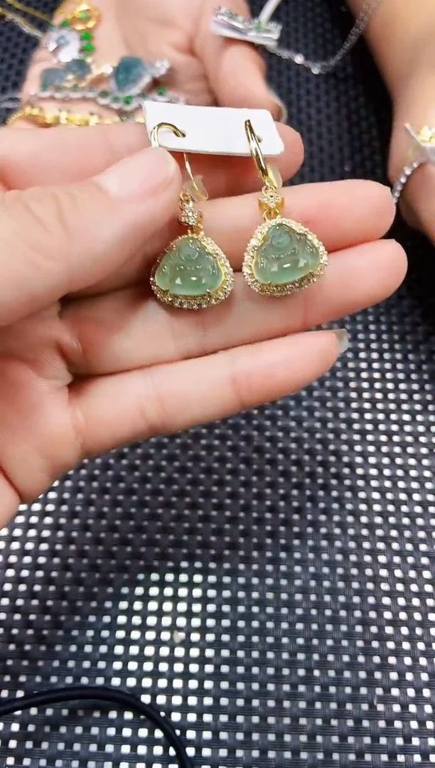【闪购商品】翡翠耳饰未镶嵌11111111