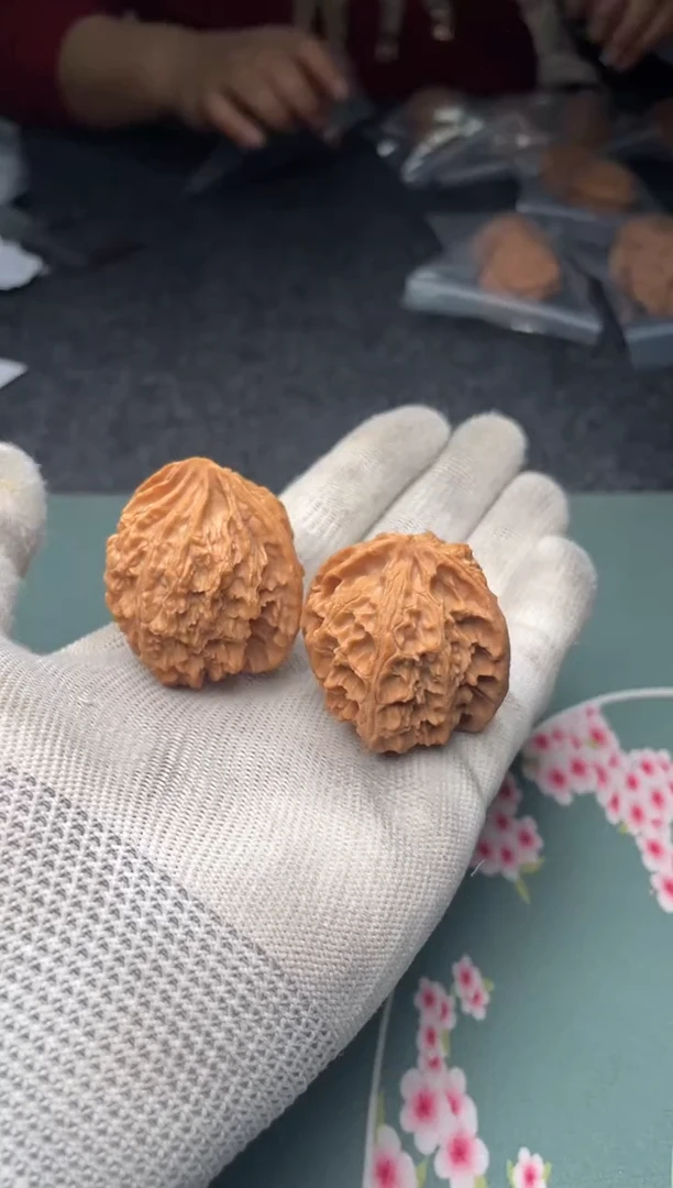 核桃秋**过a297 苹果园 38尺