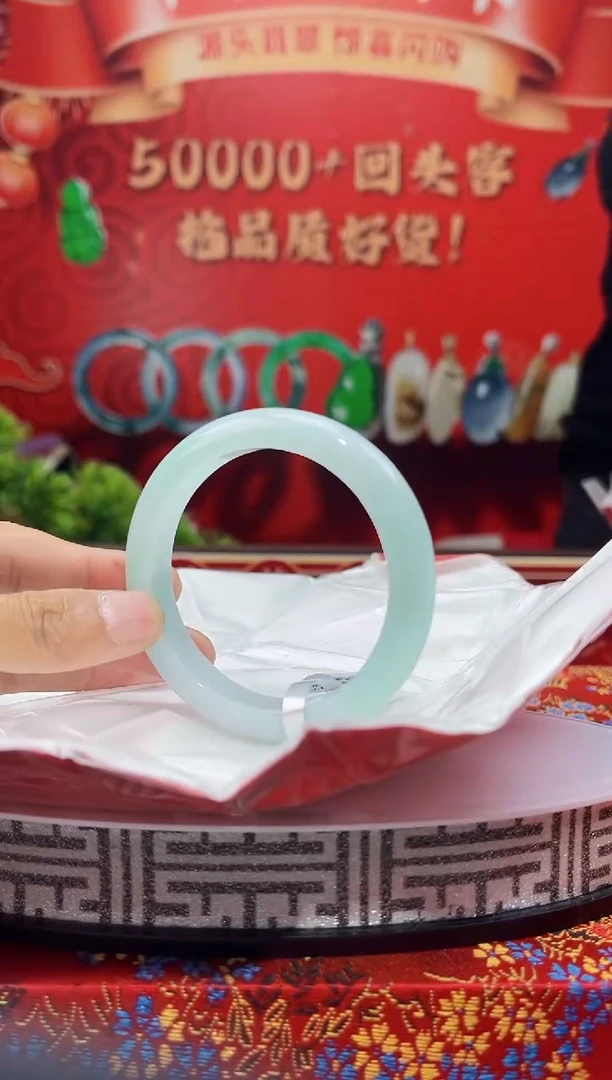 【闪购商品】翡翠手镯未镶嵌手镯17