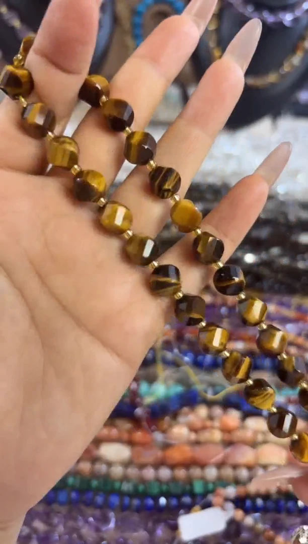 未镶嵌玛瑙/玉髓珠宝半成品闪电虎扭扭卡10