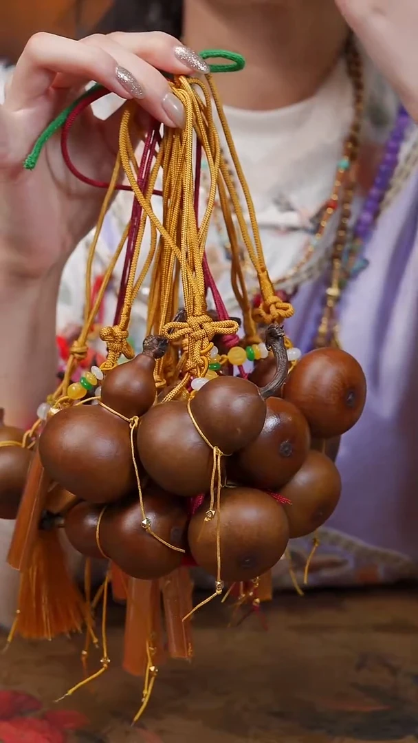 7漆艺工艺小葫芦（随机）9.9