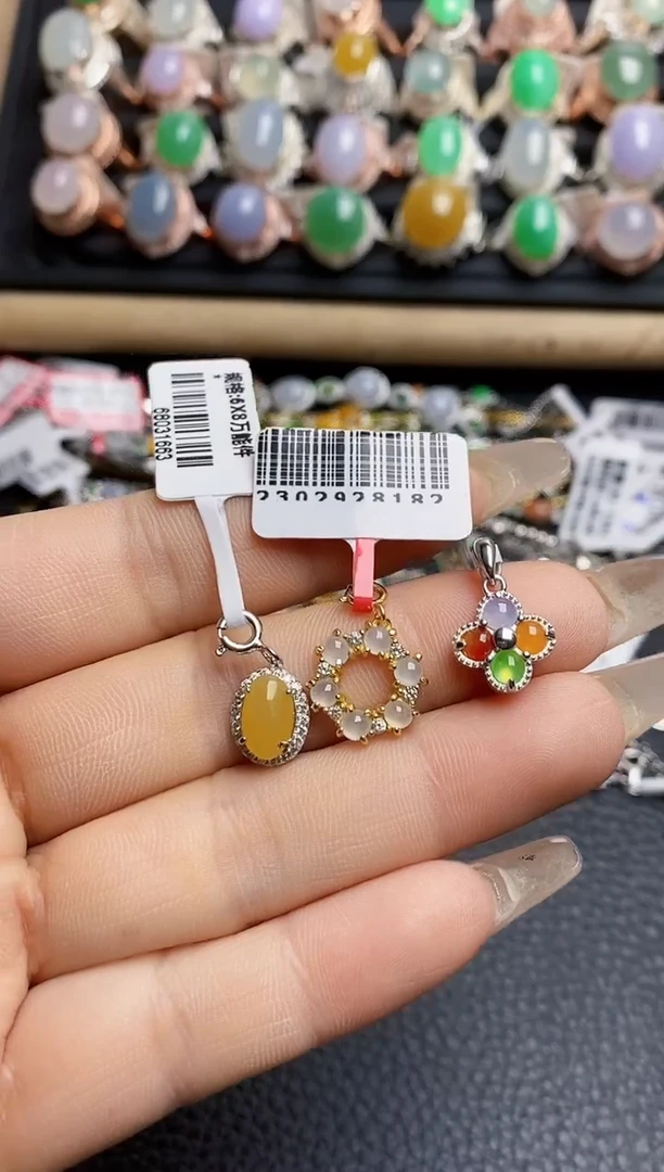 【闪购商品】翡翠戒指银S925镶嵌7906