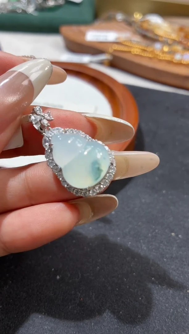 吊坠(不含链)银S925镶嵌翡翠【挽石珠宝】葫芦