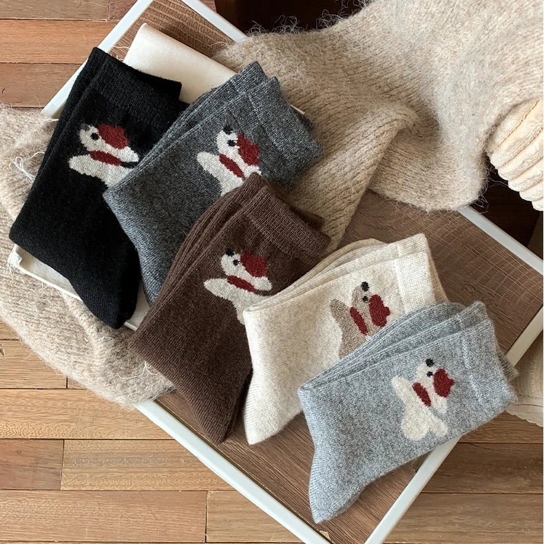 【海外订单】5双装 冬季羊毛保暖锁温围脖小狗中筒袜时尚潮流堆堆袜