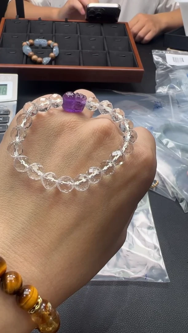 水晶手串未镶嵌王可乐货主回流