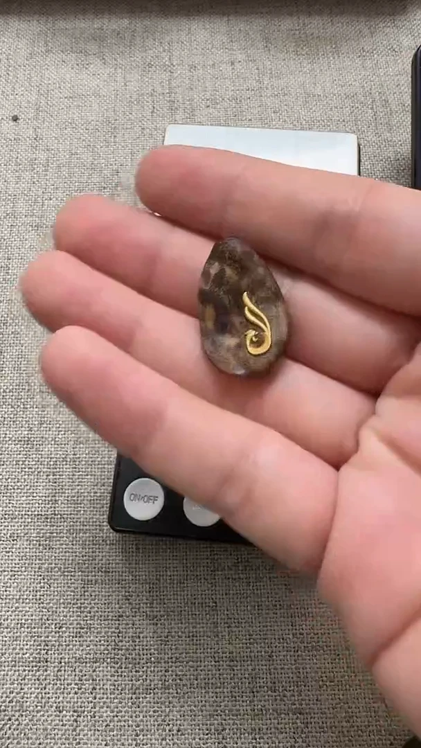 沉香沉香碎屑燕*沉水沉香块