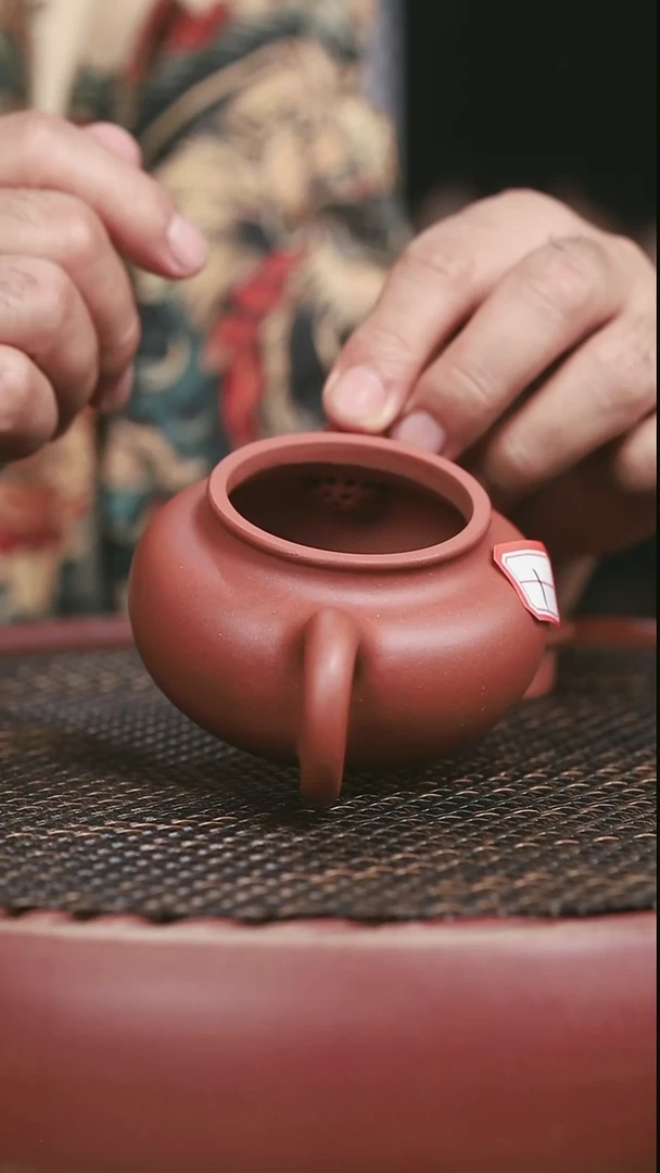 茶壶紫砂1号老红泥仿古200CC微瑕