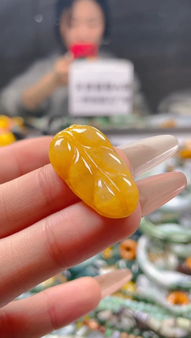 【闪购商品】翡翠颈饰未镶嵌/T/翡翠A货一图一物