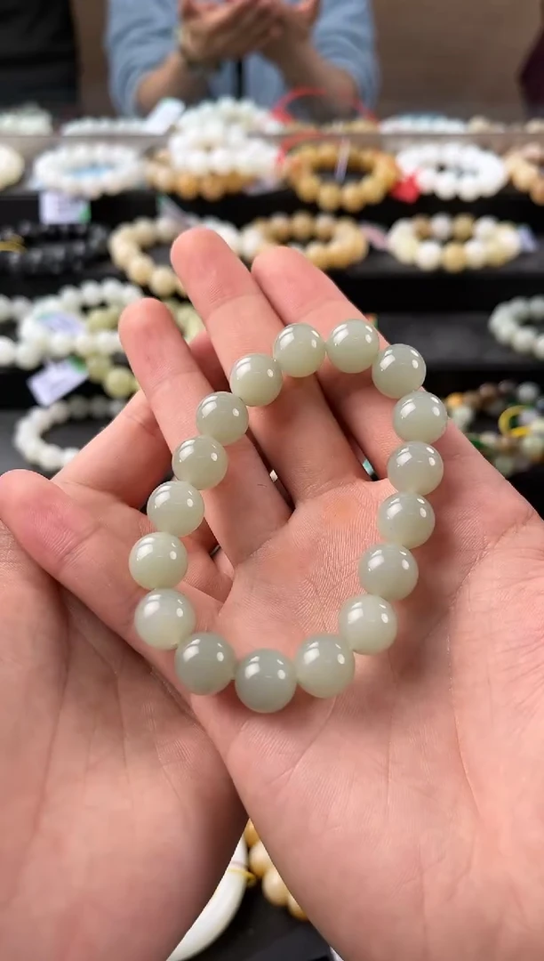 【闪购商品】和田玉手串未镶嵌且末青白手串卡12微色差