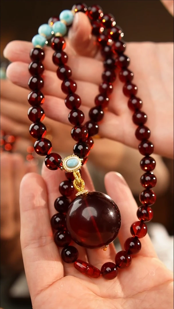 琥珀颈饰未镶嵌32+血珀项链