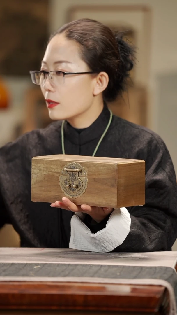 【闪购商品】金丝楠木雕老料精工首饰盒