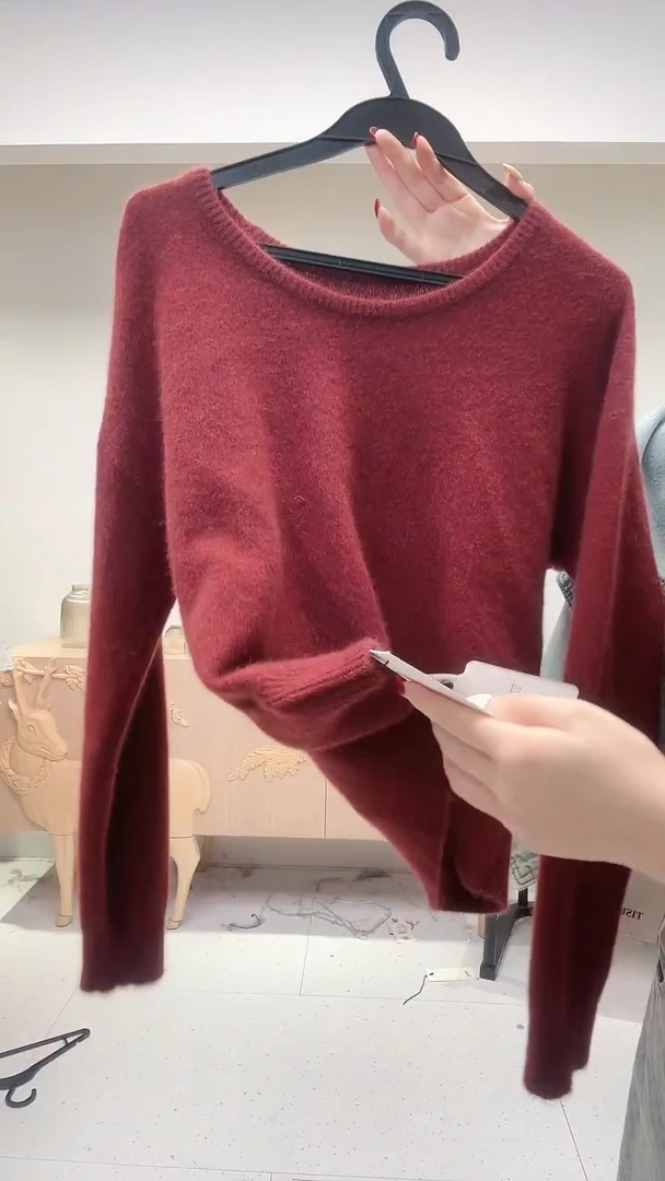 安哥拉红色拉毛羊毛衫