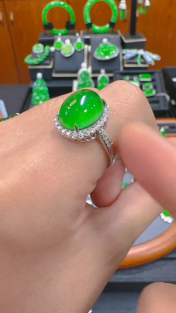 【闪购商品】翡翠戒指银S925镶嵌天然A货翡翠