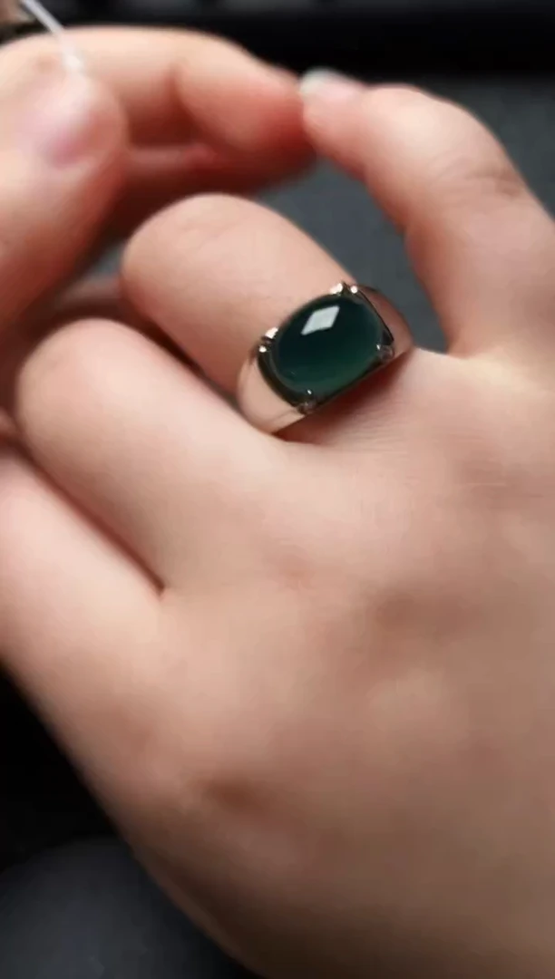 银S925镶嵌戒指翡翠1111