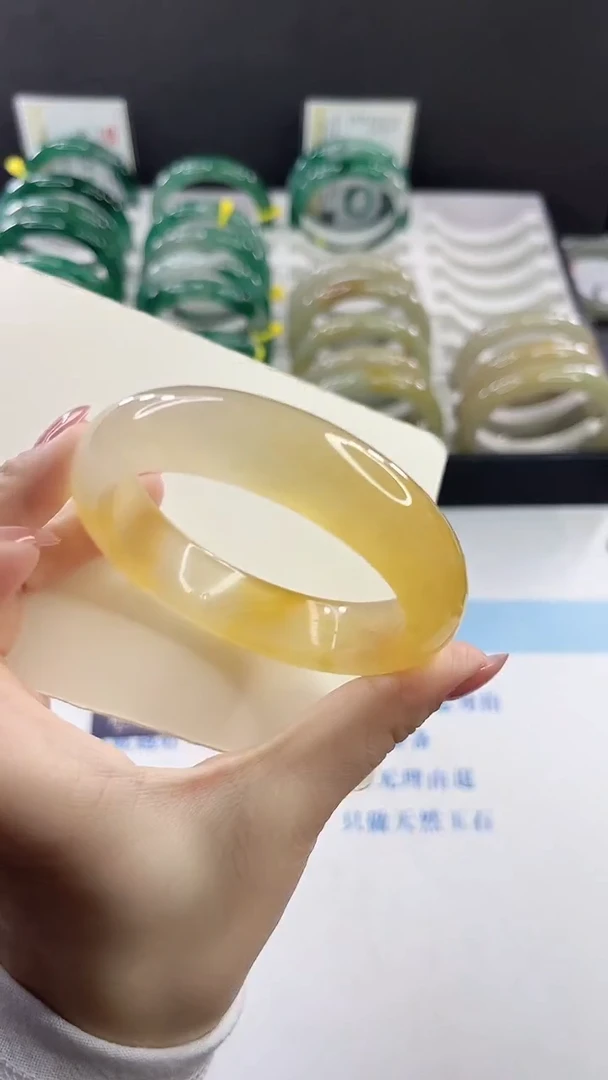 未镶嵌手镯石英质玉多样性发货L66