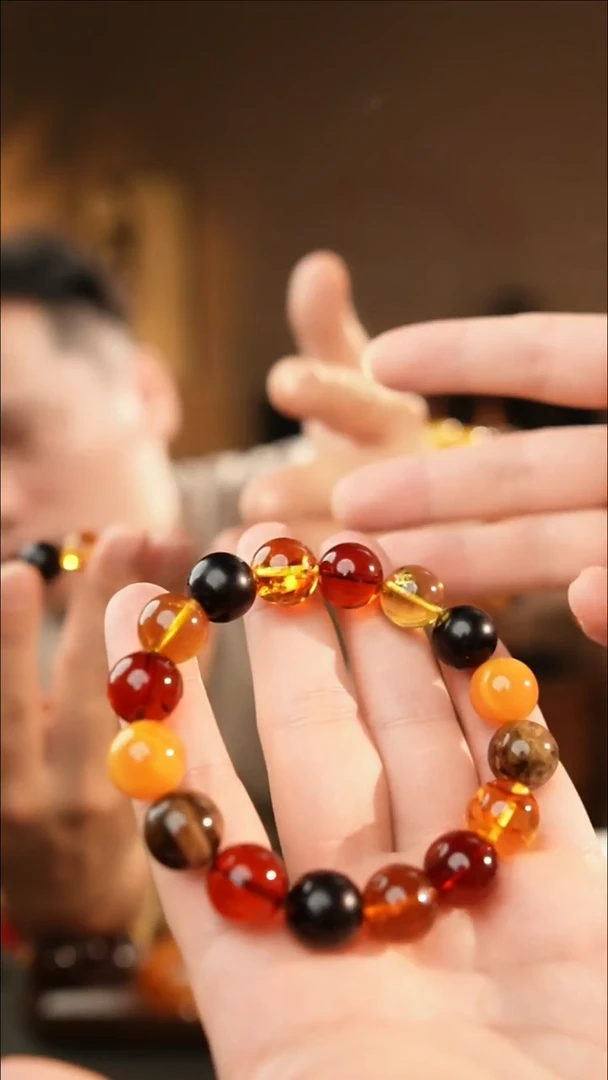 琥珀颈饰未镶嵌12+多宝手串