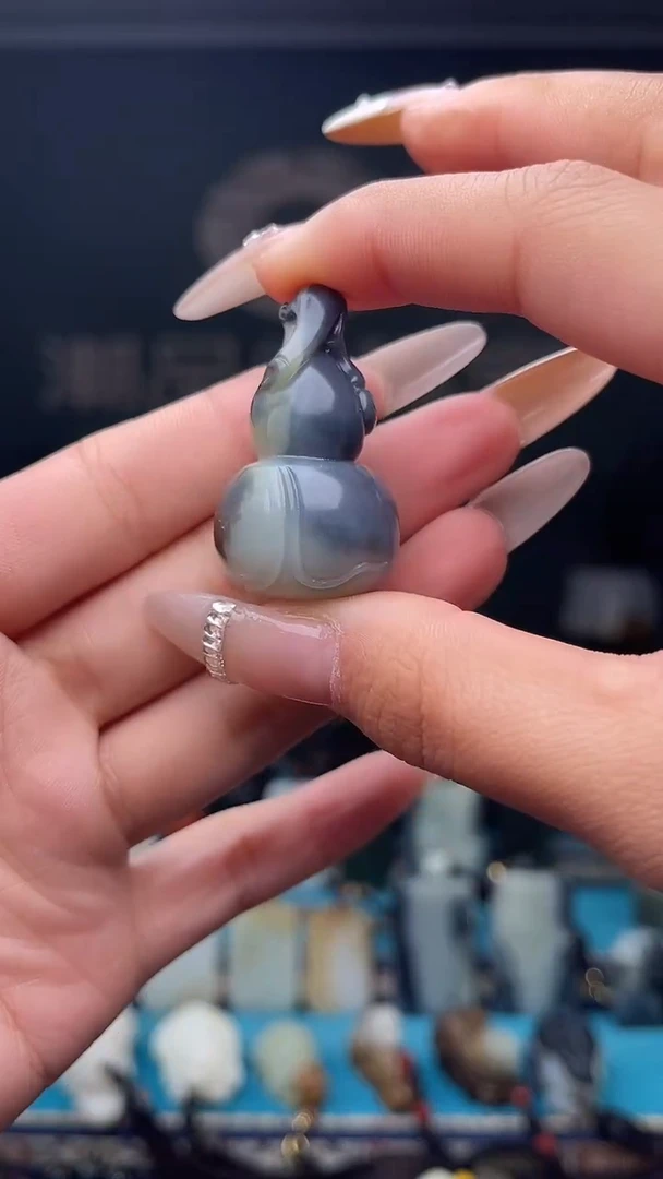 未镶嵌和田玉挂件1