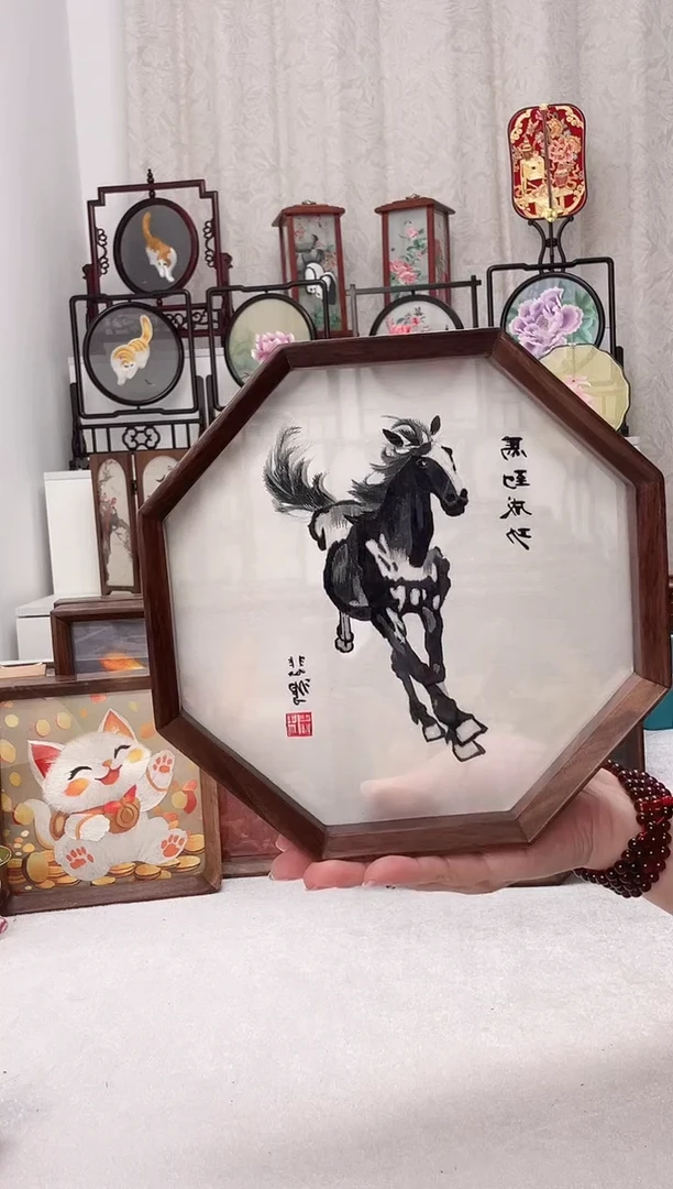 扇子绣作品手工摆台