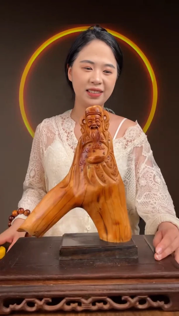 柏木（崖柏）手工摆件,先抢先得! 编号:395