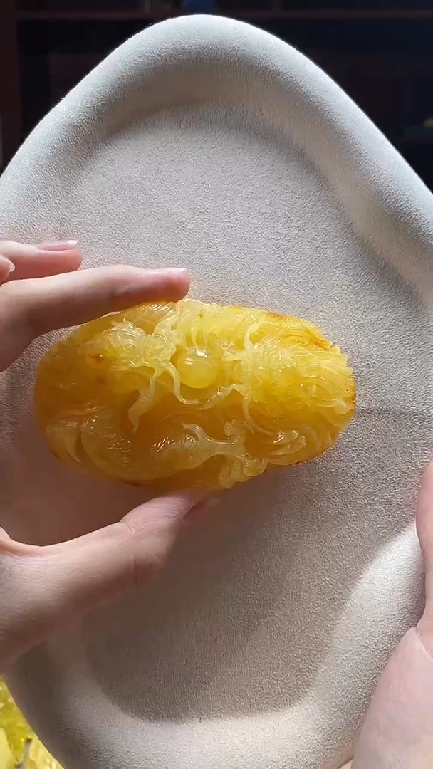 琥珀颈饰未镶嵌吊坠