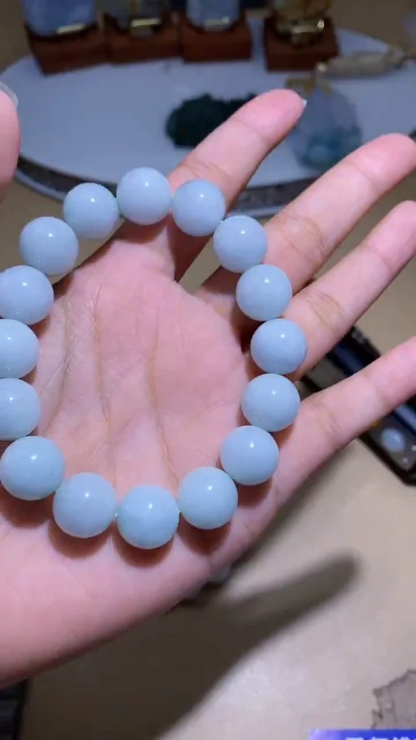 未镶嵌定制翡翠手串