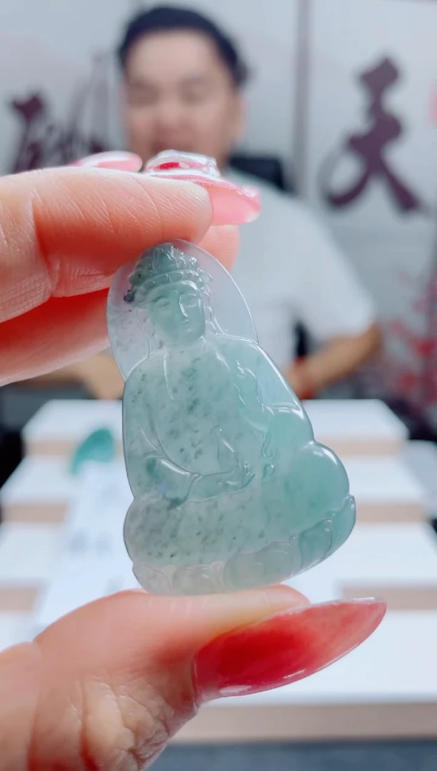 翡翠未镶嵌颈饰多样性发货只发一件