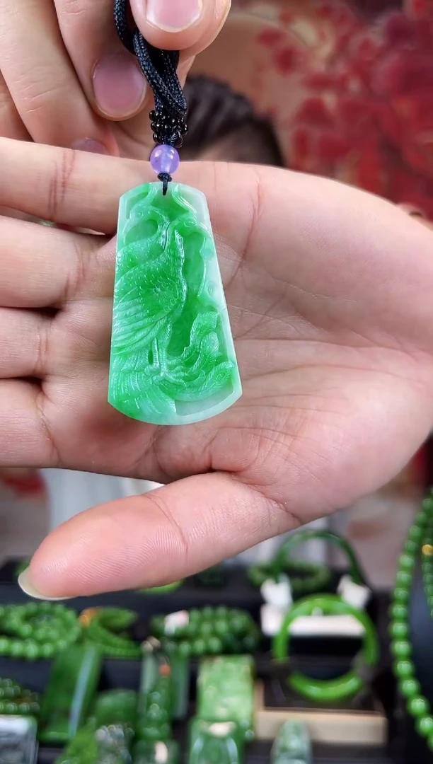 【闪购商品】翡翠吊坠(不含链)未镶嵌白底青凤凰牌吊坠