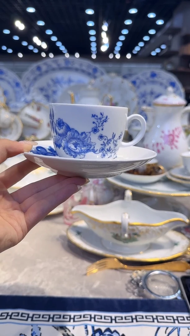 骨瓷娜娜中古瓷器如图所示80