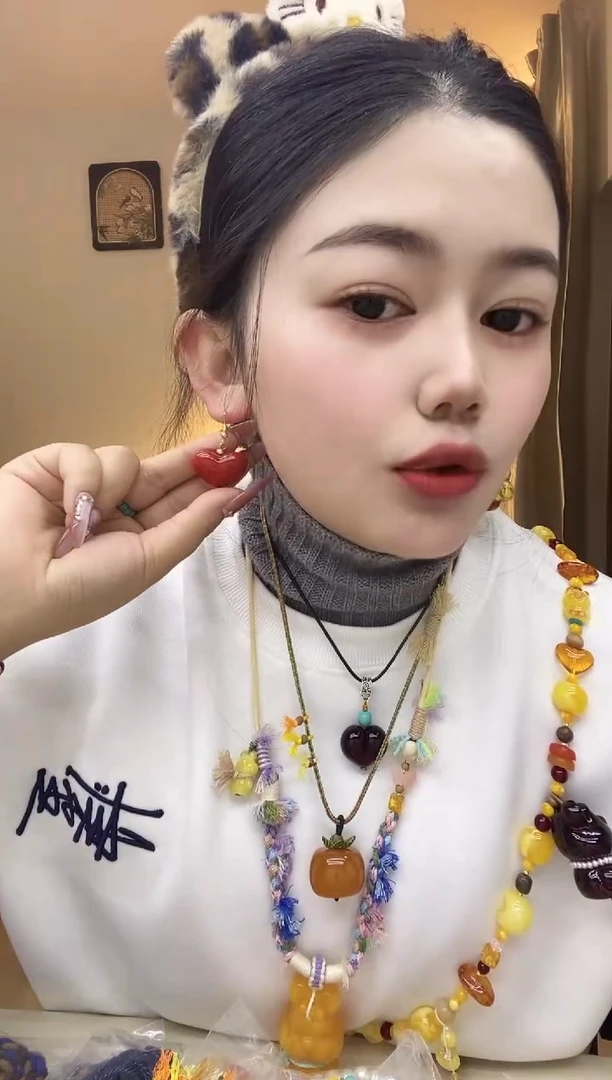无合金熊北北时尚穿搭饰品