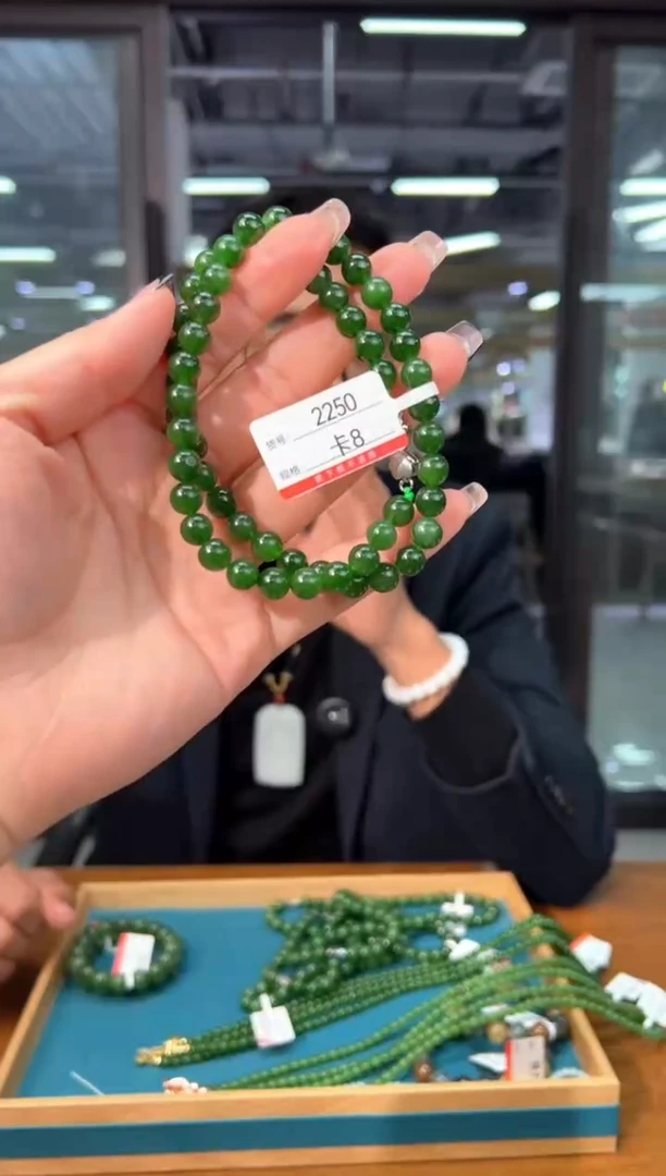 颈饰未镶嵌和田玉8