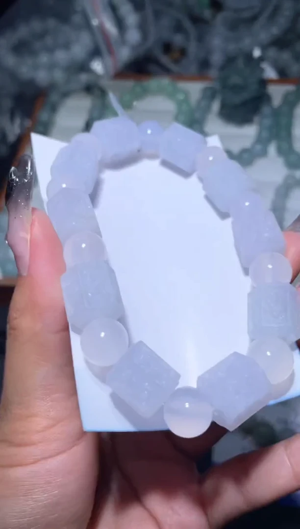 定制翡翠未镶嵌天然缅甸A货翡翠手串24