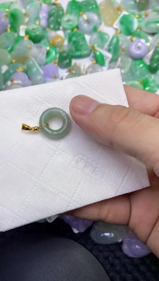 颈饰未镶嵌翡翠天然缅甸A货翡翠