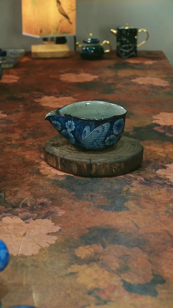 茶碗............