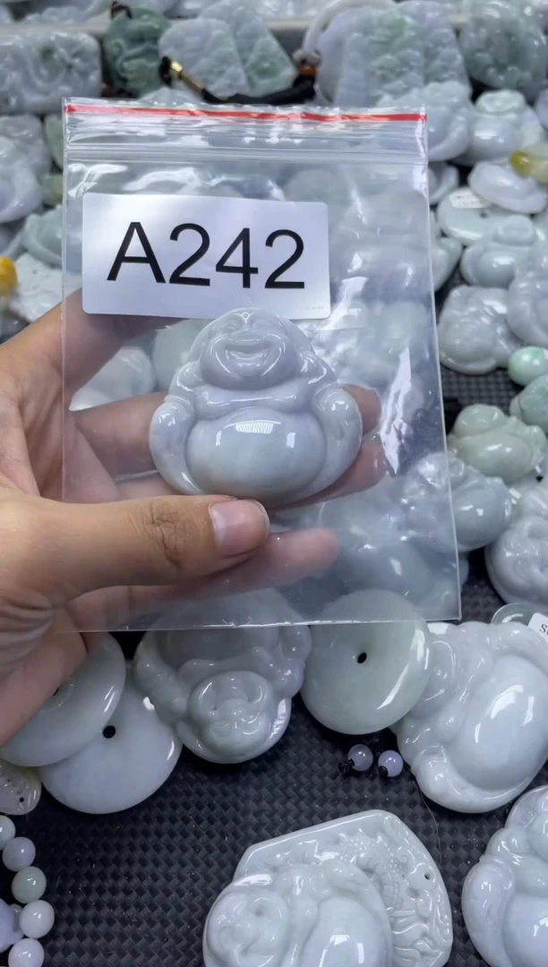 颈饰未镶嵌翡翠A242