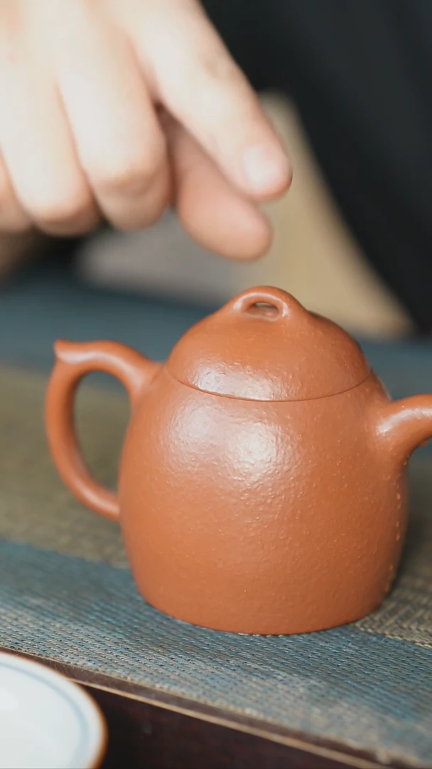 【闪购商品】喀左紫砂真不错，主播就是做壶的