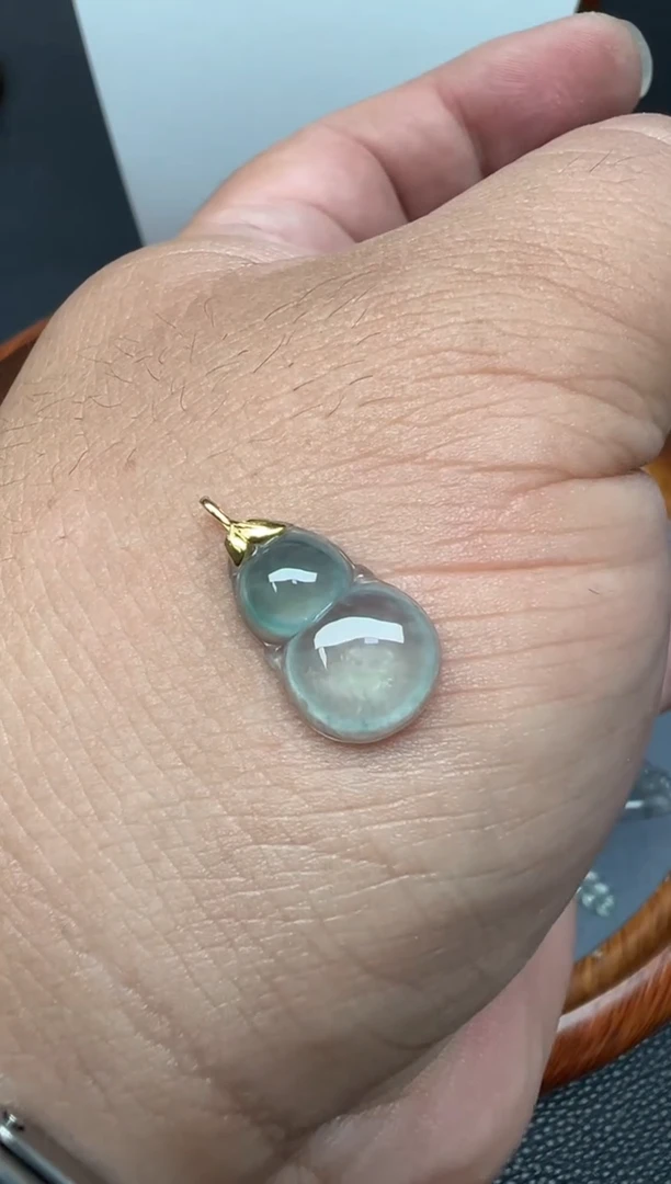 颈饰18K金镶嵌翡翠（6号）纯天然A货缅甸翡翠