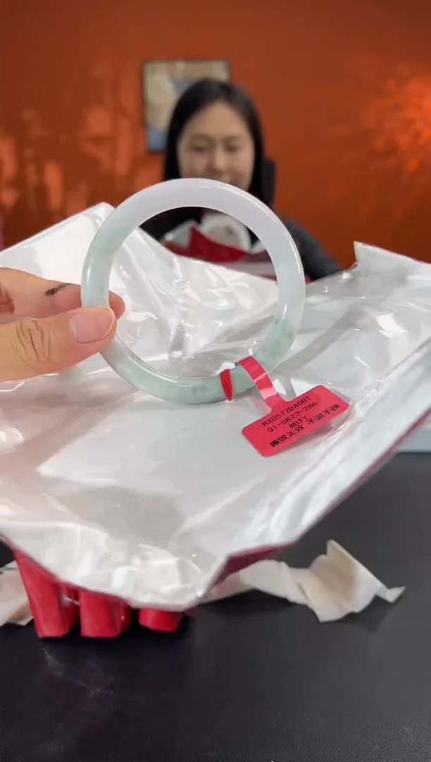 未镶嵌手镯翡翠3  565758