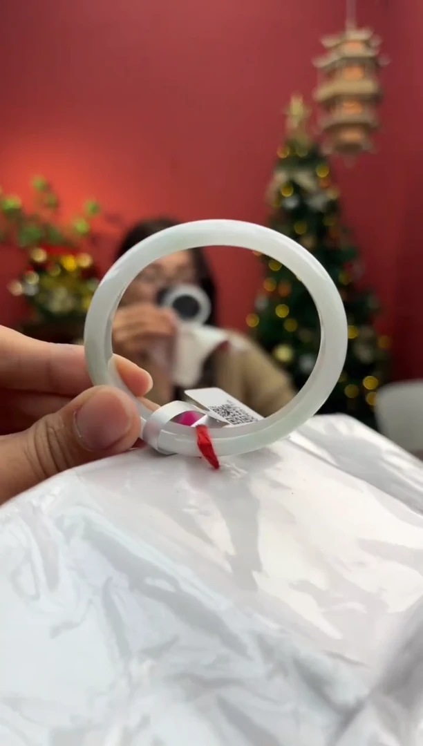 未镶嵌手镯（贵妃镯）翡翠翡翠手镯18