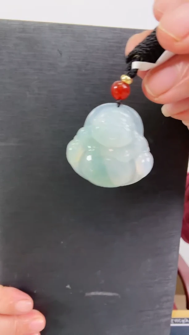 颈饰未镶嵌翡翠吊坠