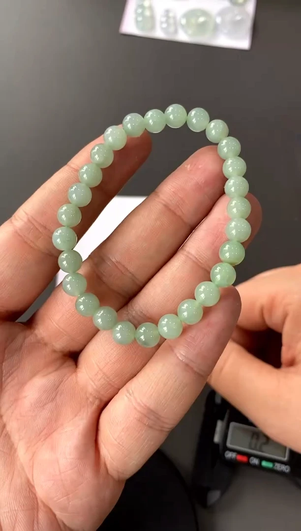 【闪购商品】定制翡翠未镶嵌手串