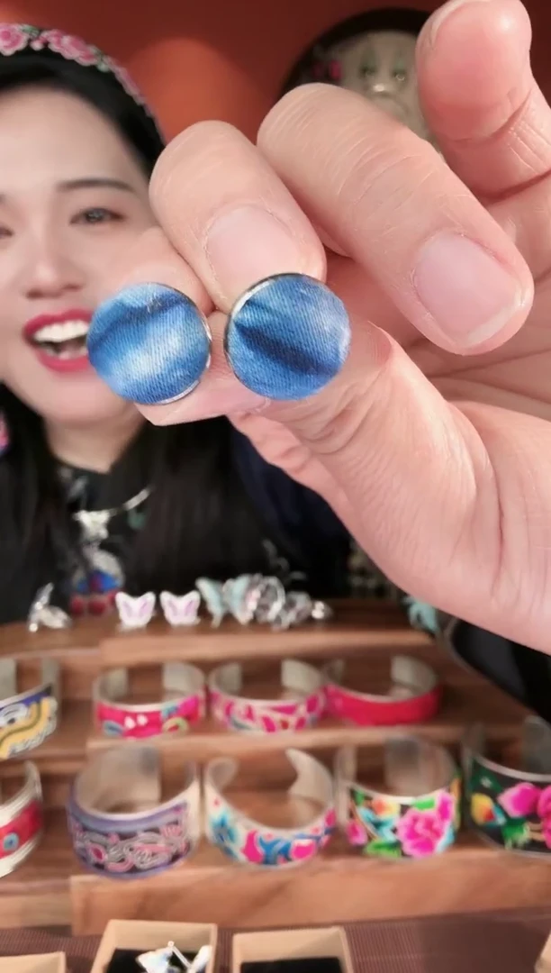 织绣非遗手工苗绣刺绣饰品21耳钉