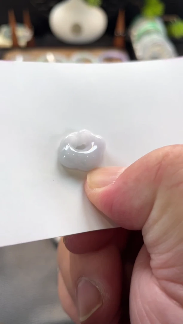 颈饰未镶嵌翡翠17号链接 有纹裂