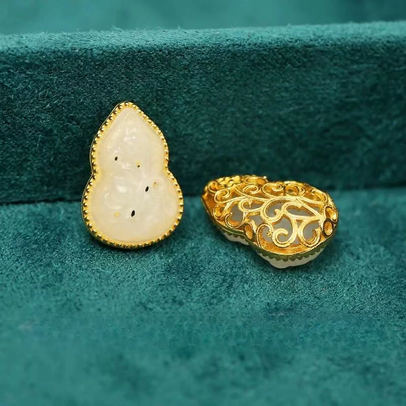 【萌宝饰品】天然和田白玉葫芦镂空拉丝通孔精工雕刻DIY配件16*11mm