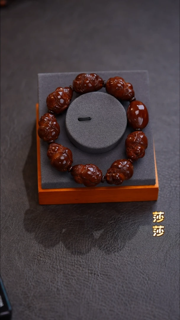 吊坠橄榄核吃**达橄榄核