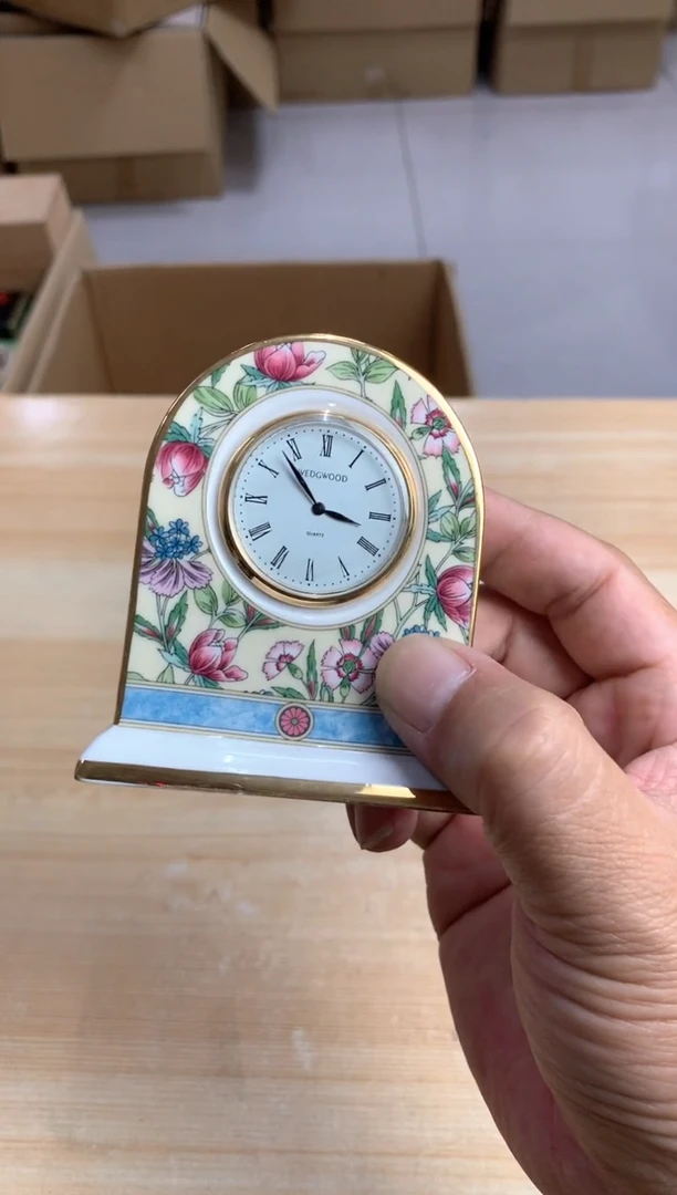 默认微瑕，no退no换，介意勿拍