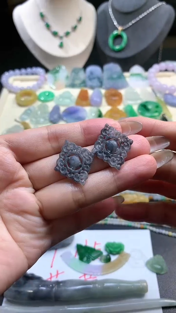 【闪购商品】定制翡翠未镶嵌翡翠