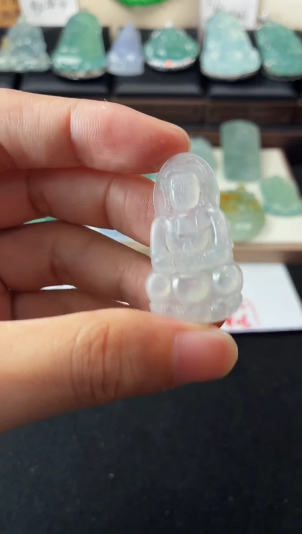 未镶嵌定制翡翠人**常6960毛货不退不换