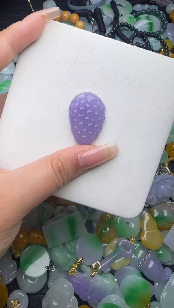 翡翠未镶嵌颈饰天然缅甸翡翠吊坠