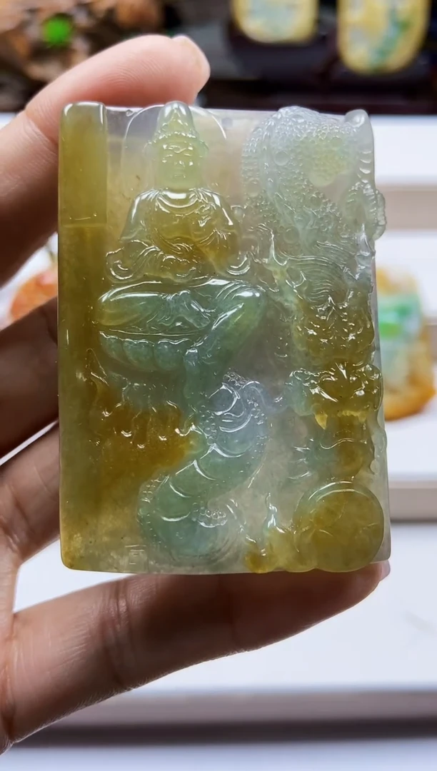 颈饰未镶嵌翡翠翡翠A货