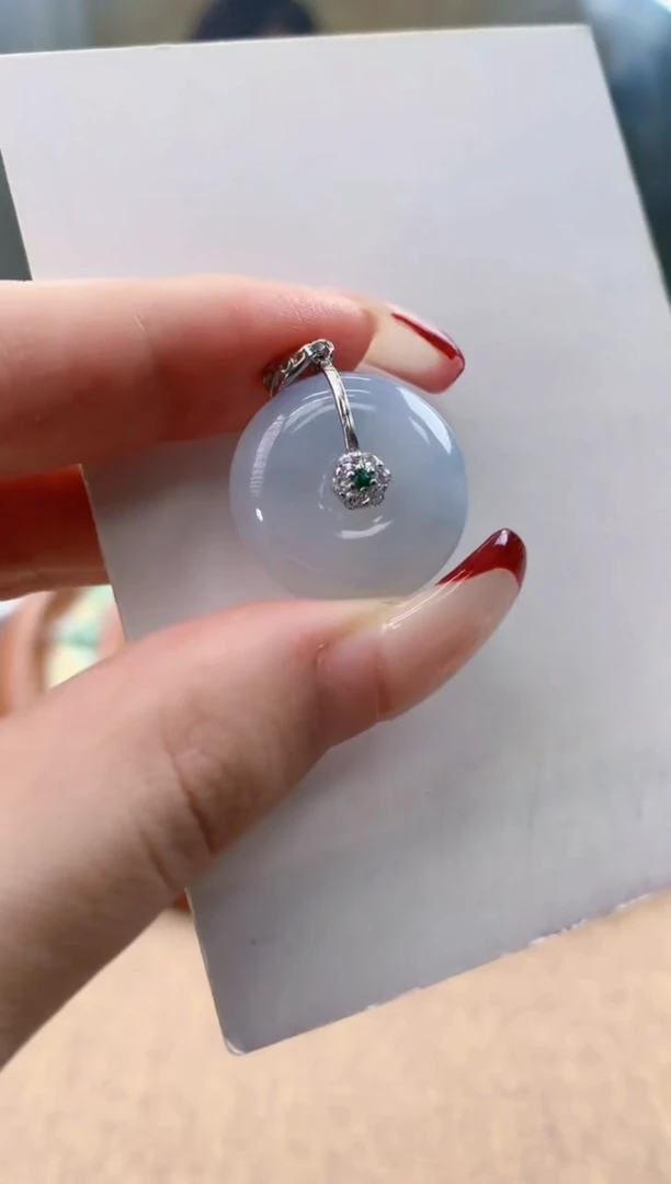 颈饰未镶嵌翡翠 天然A货翡翠挂件